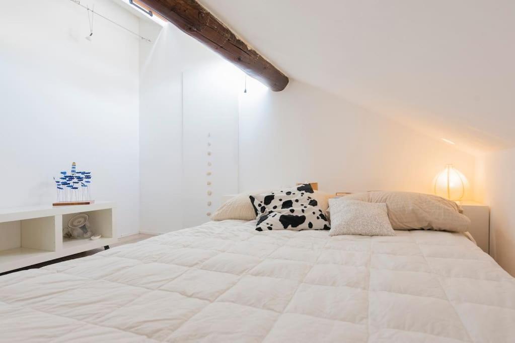 Design&Terrazzo A 5 Min Dal Centro - Laura'S House Apartman Milánó Kültér fotó
